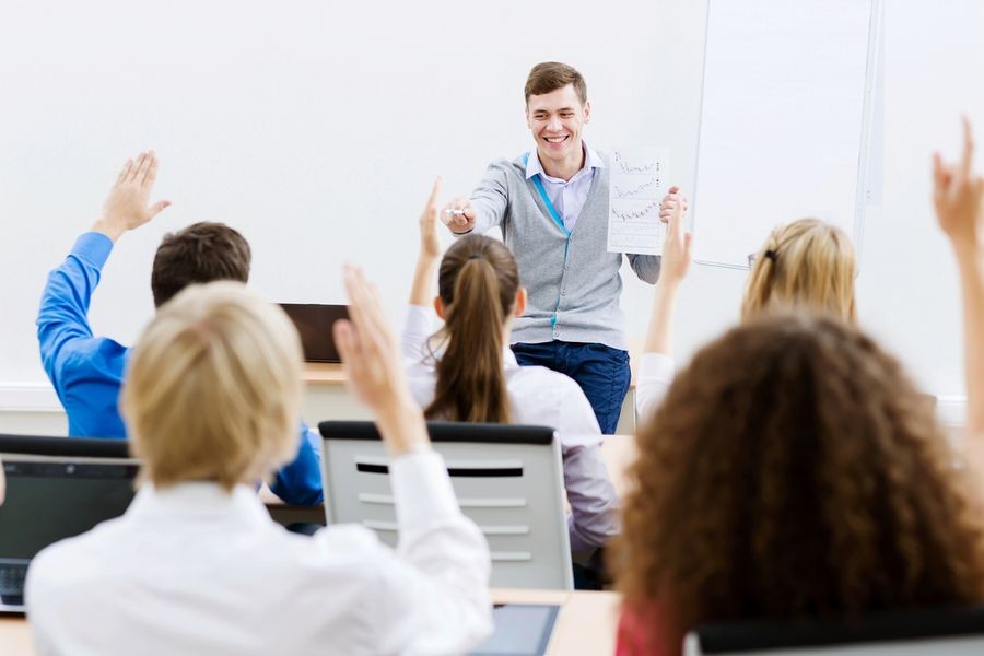Profesores visitantes en EEUU qué requisitos deben cumplir
