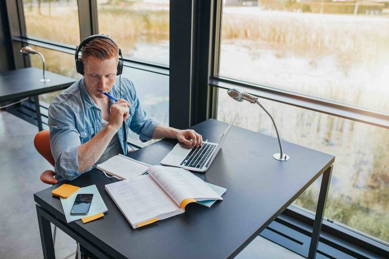 ¿Cómo encontrar palabras clave en un texto? Guía útil para estudiantes y futuros expertos SEO